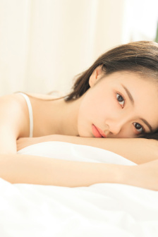 鞠婧祎哭着说不能深入了的视频